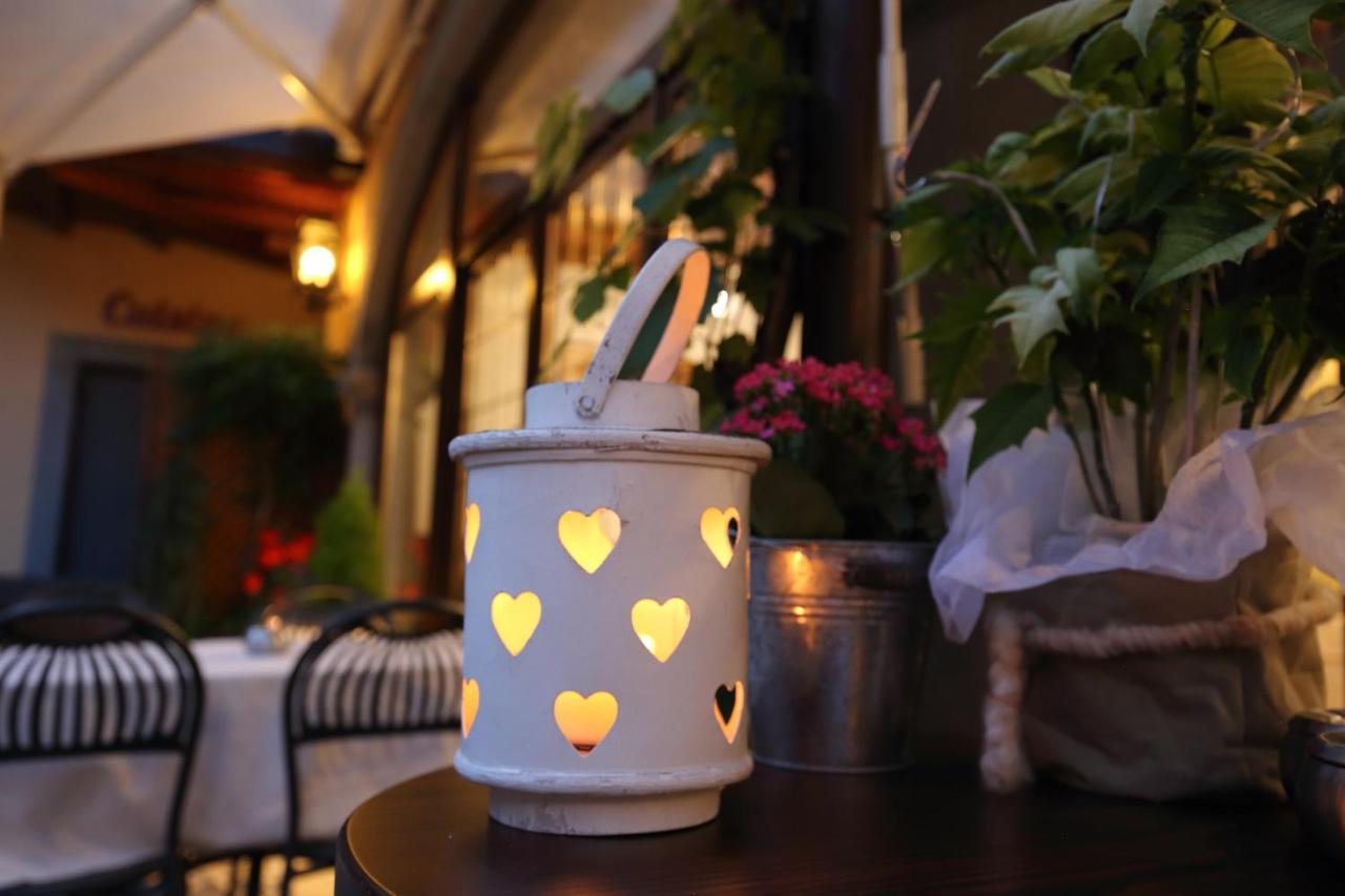 Albergo Antica Locanda Clusone Exterior photo