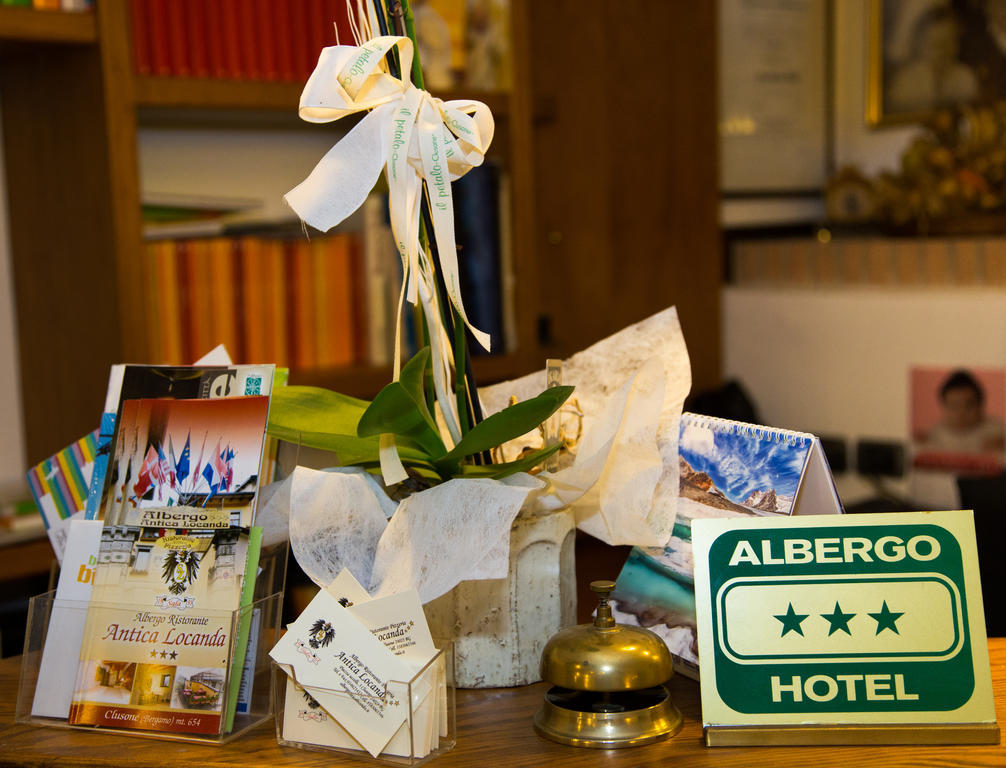 Albergo Antica Locanda Clusone Exterior photo
